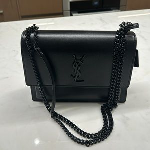 Saint Laurent Medium Leather Sunset Bag Black